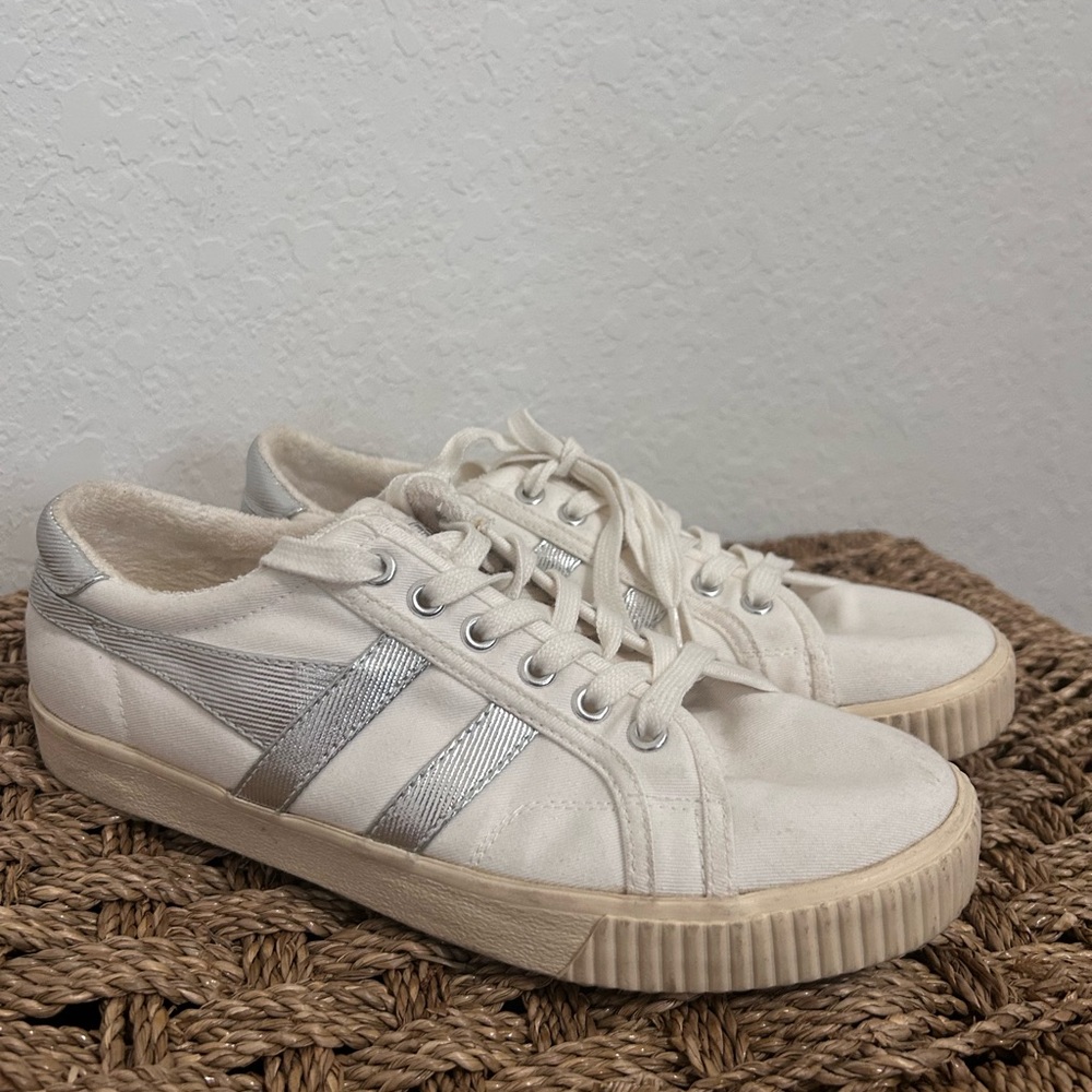 GOLA Tennis Mark Cox Sneaker Women's SIZE 9 Off White / Silver